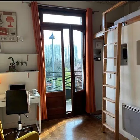 Cosy Mezzanine Solo Διαμέρισμα